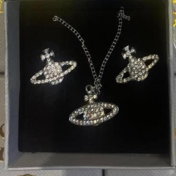 Jewelry - Jeweller set
